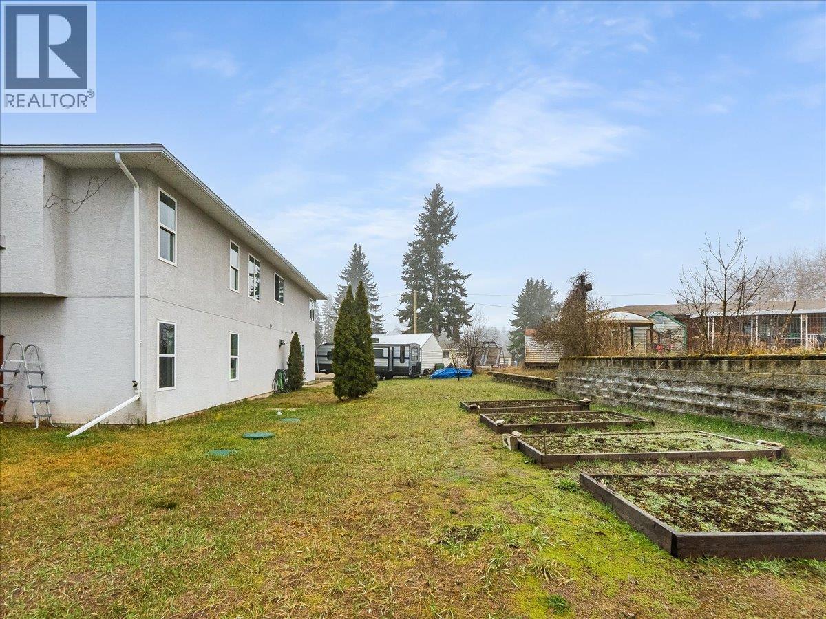 601 12th Avenue Property Photo 81
