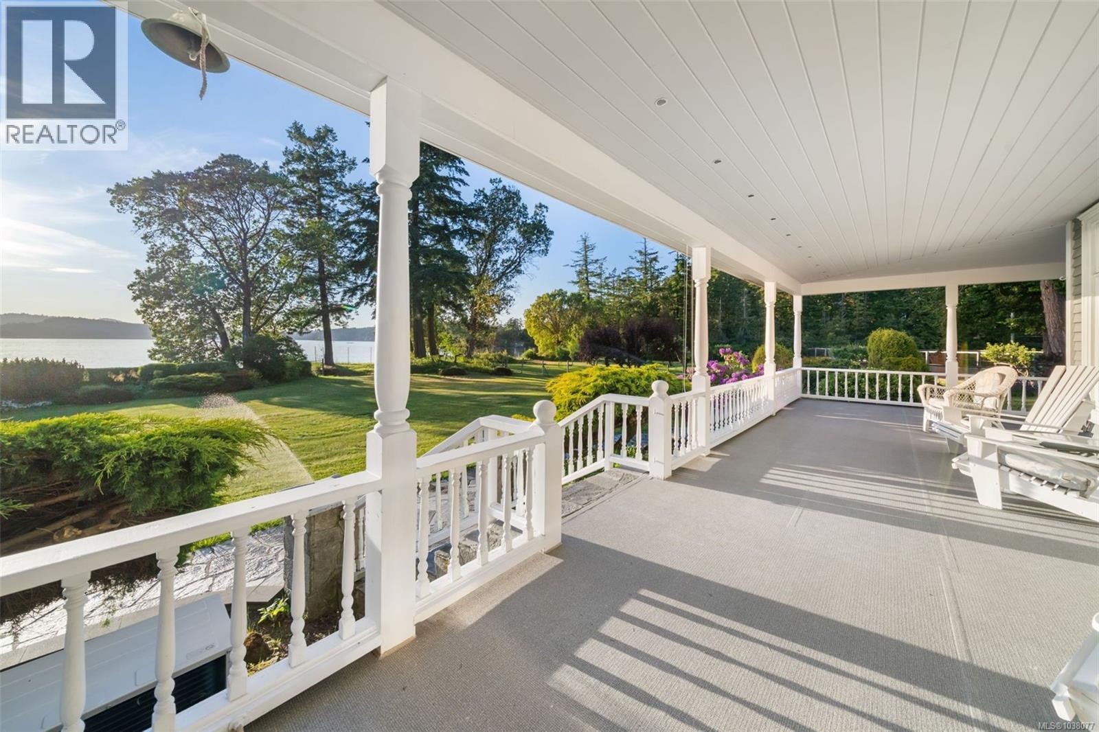 101 Church Bay Rd Property Photo 4
