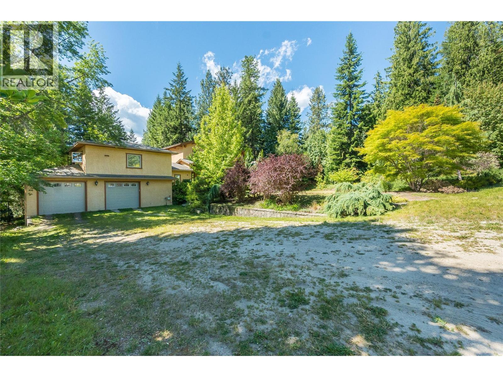 3179 Heddle Road Property Photo 8