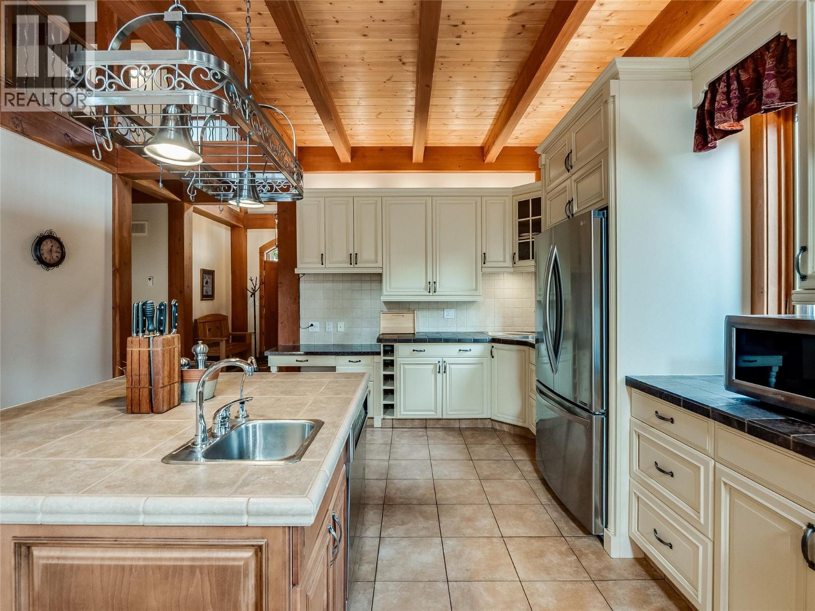 3179 Heddle Road Property Photo 24