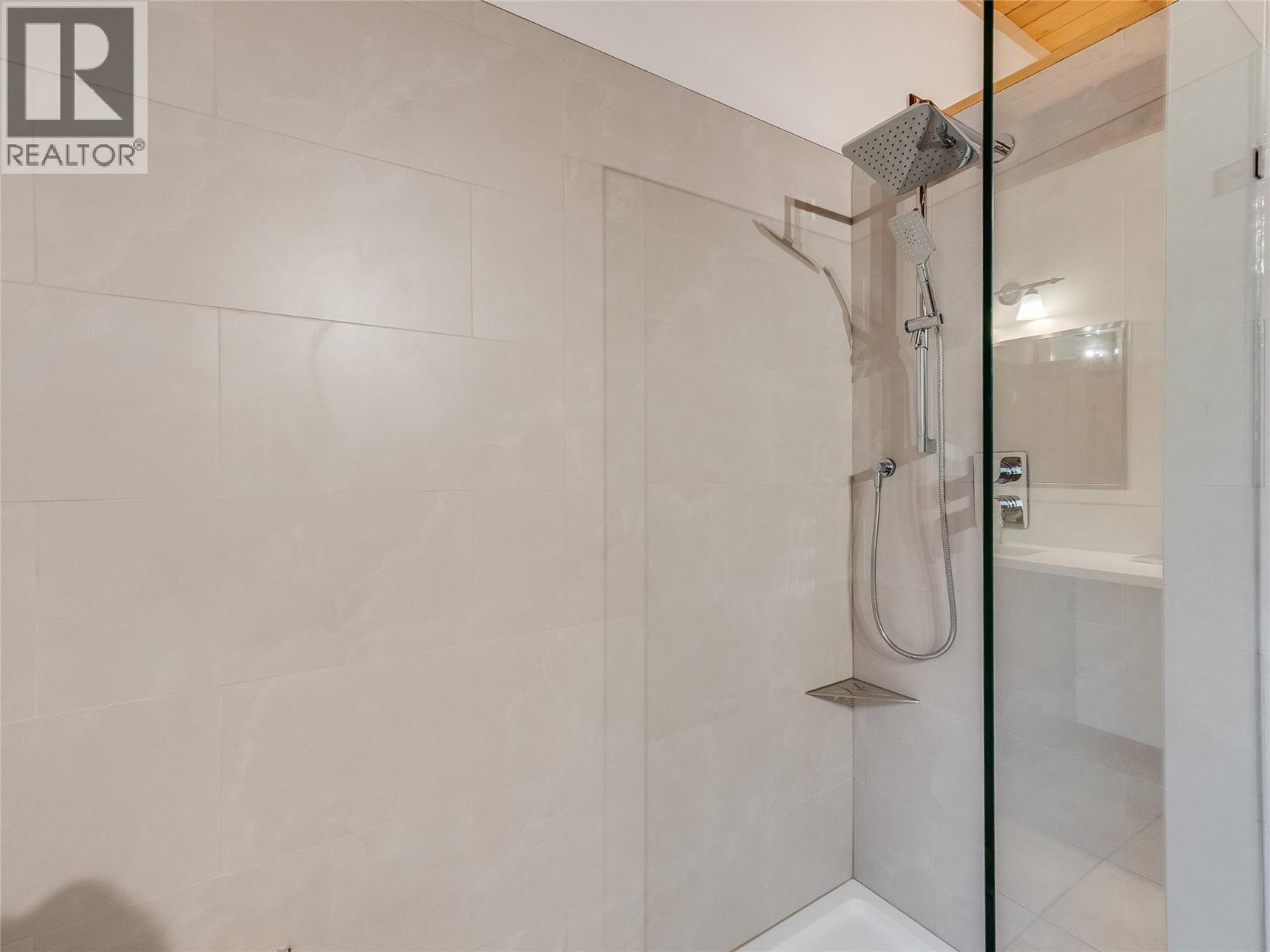 3179 Heddle Road Property Photo 44