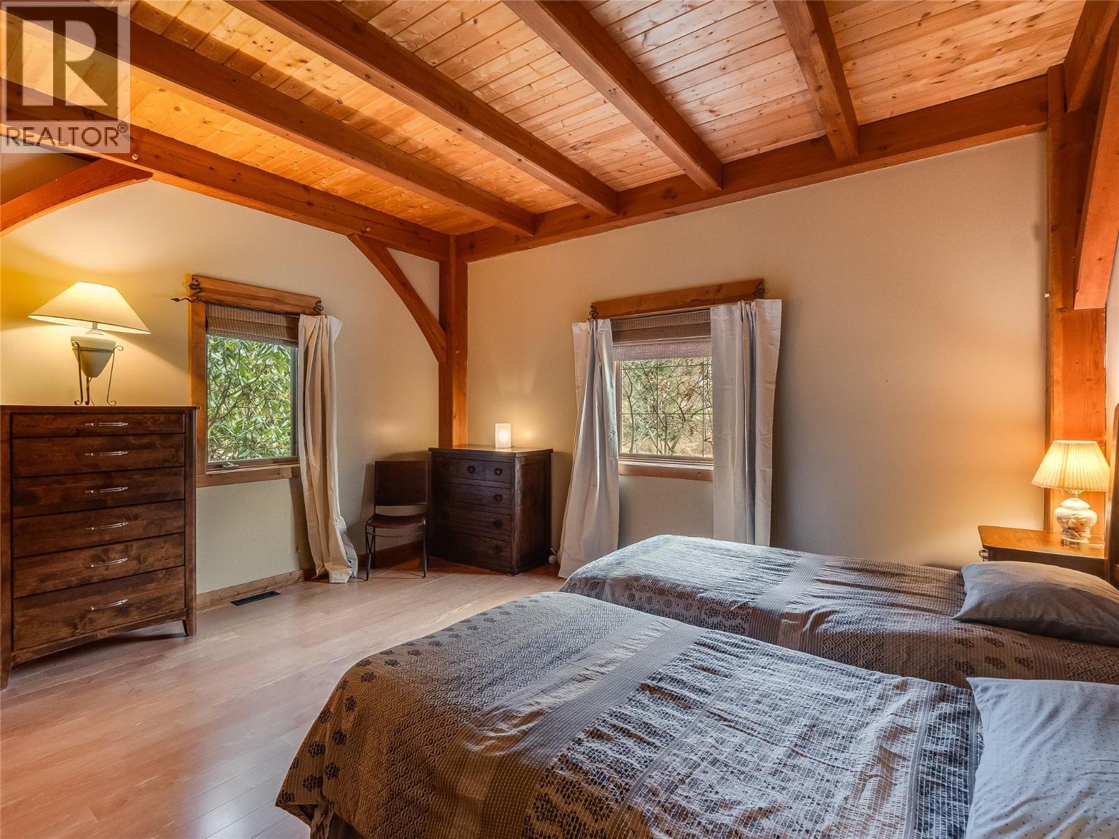 3179 Heddle Road Property Photo 45