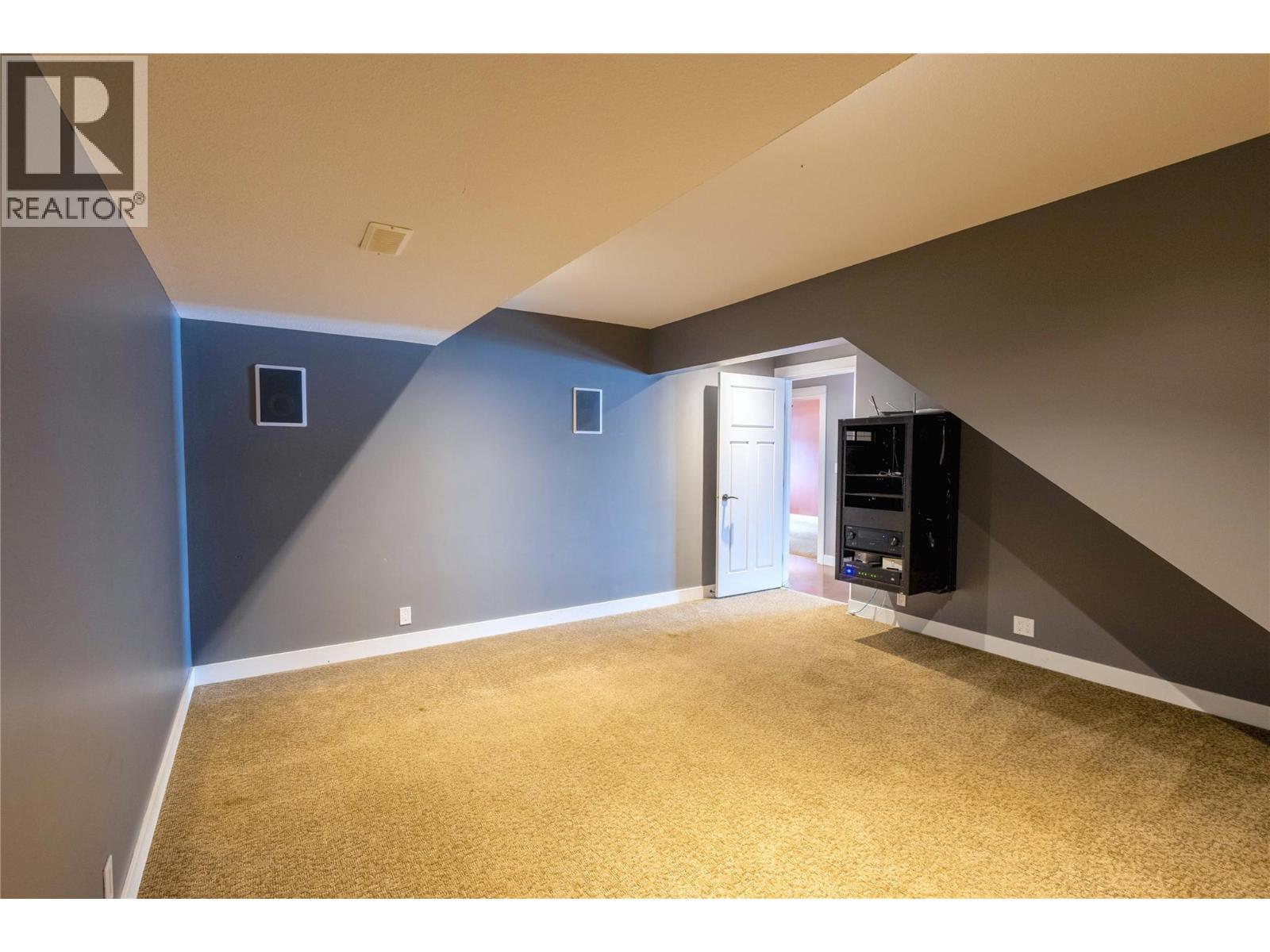 475 Bluenose Road Property Photo 53