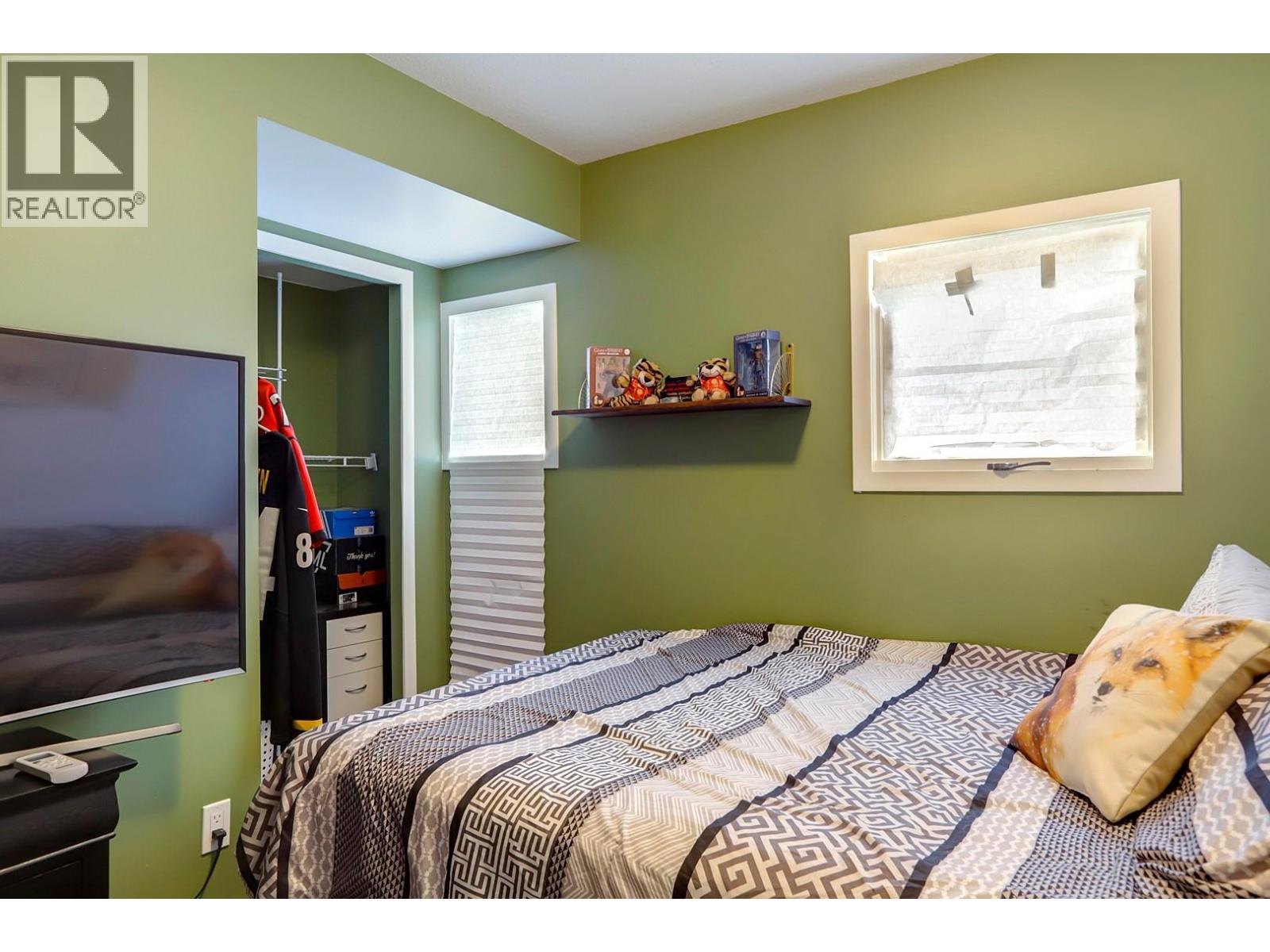 1703 33 Street Property Photo 20