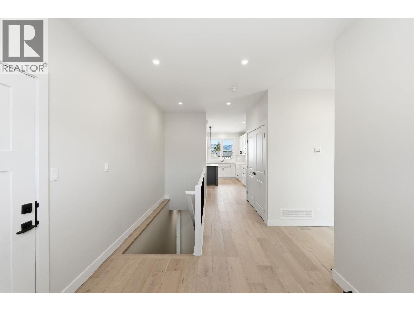 6 Wood Duck Way Property Photo 4