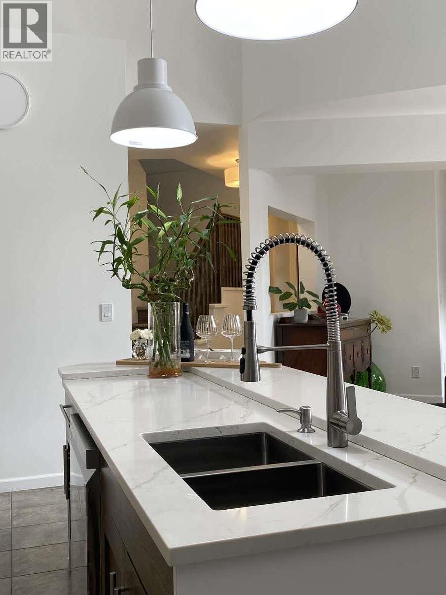 1905 Pandosy Street Unit# 307 Property Photo 5