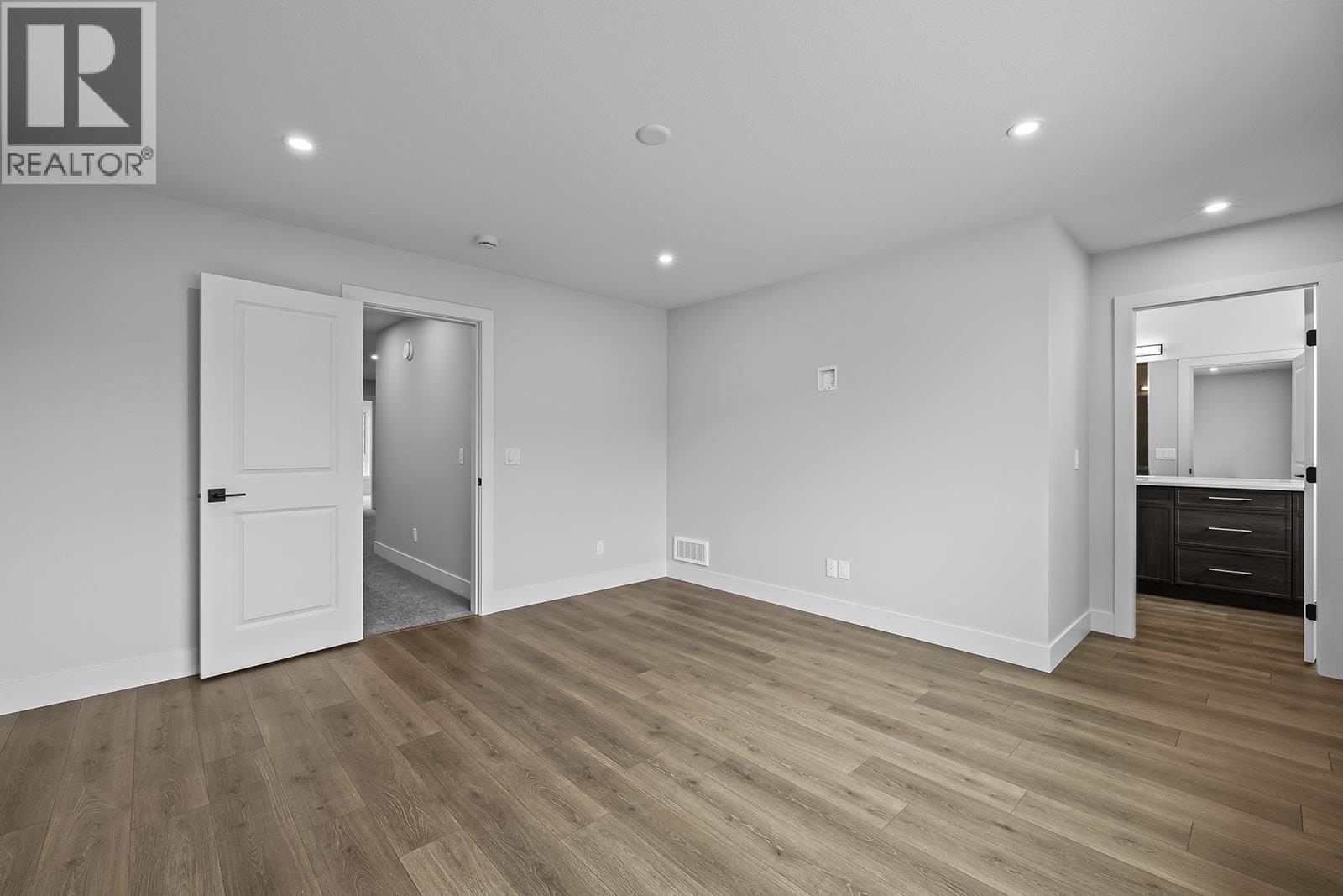369 Arrowleaf Rise Property Photo 8