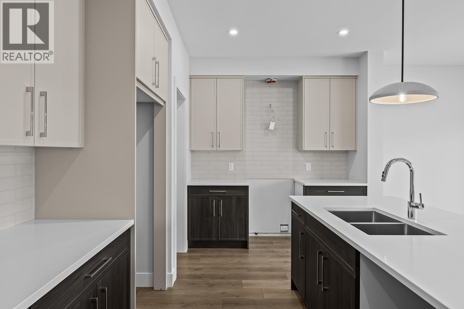 369 Arrowleaf Rise Property Photo 20