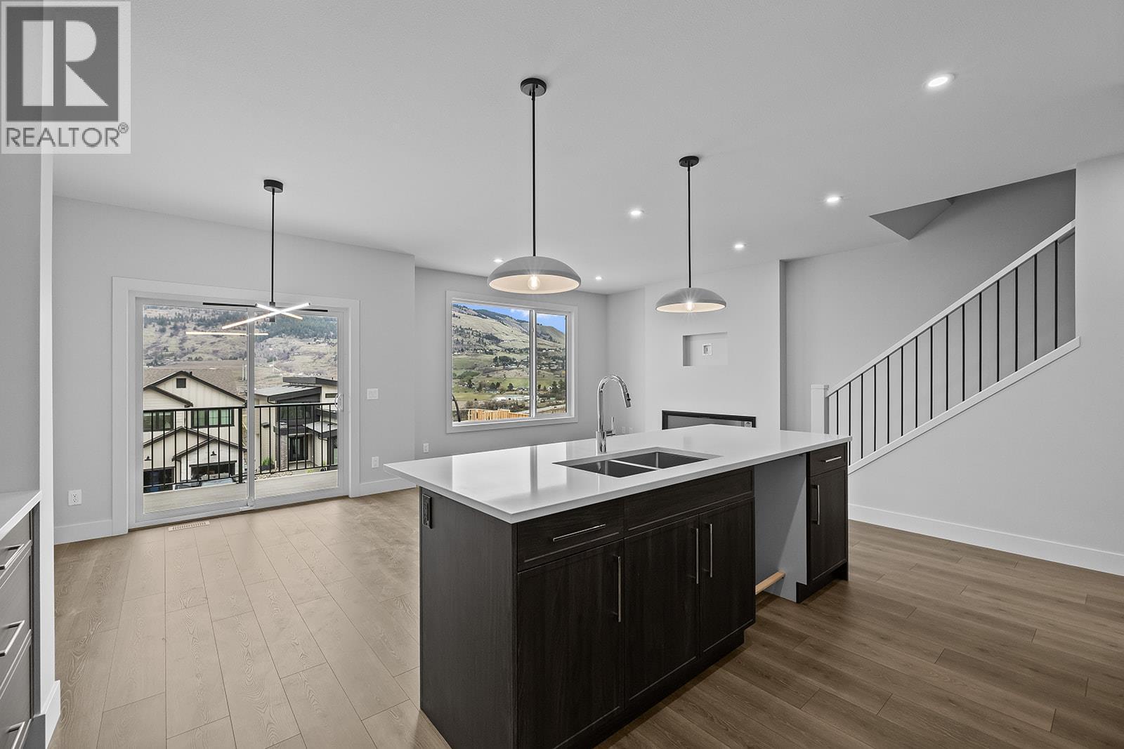 369 Arrowleaf Rise Property Photo 25