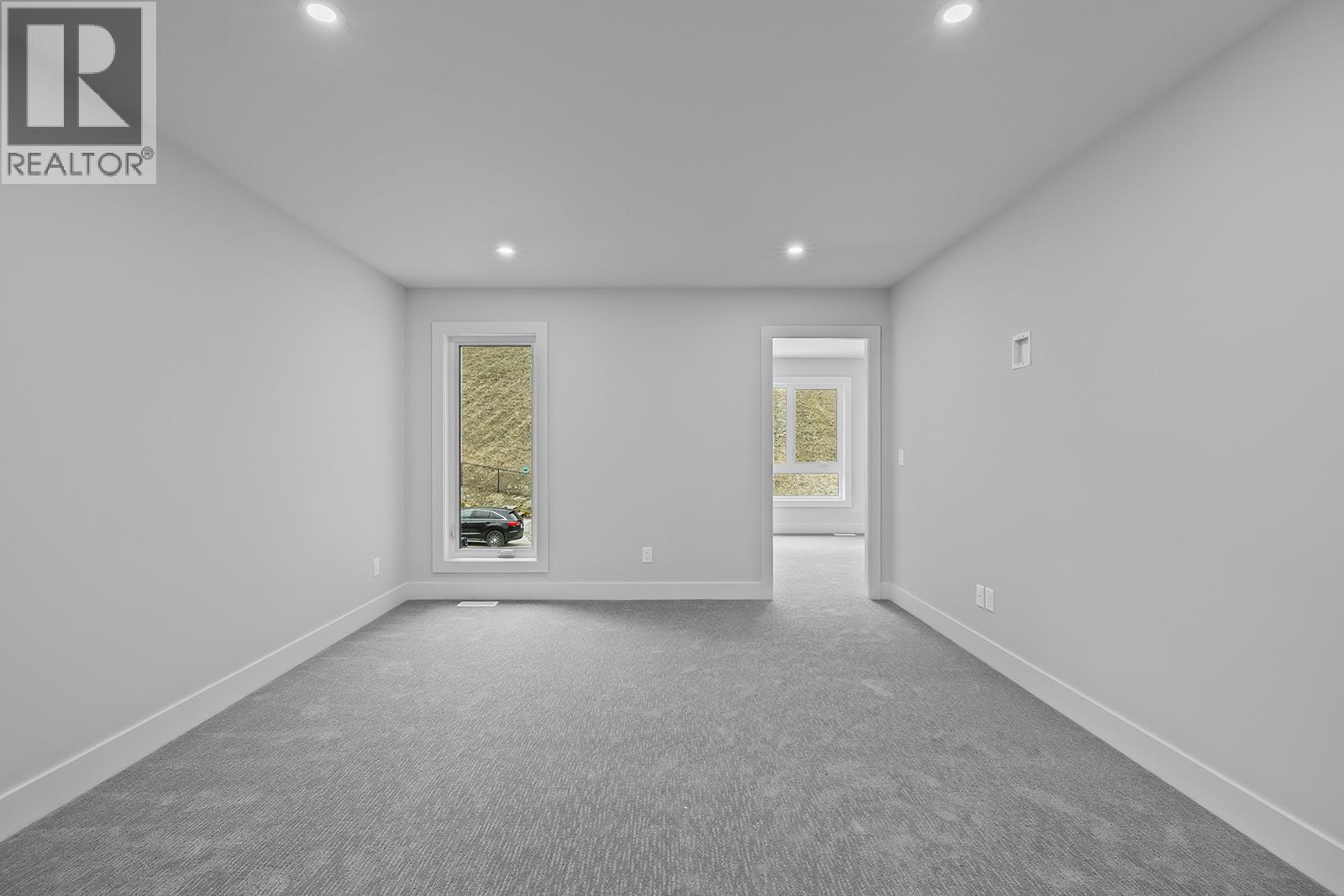 369 Arrowleaf Rise Property Photo 31