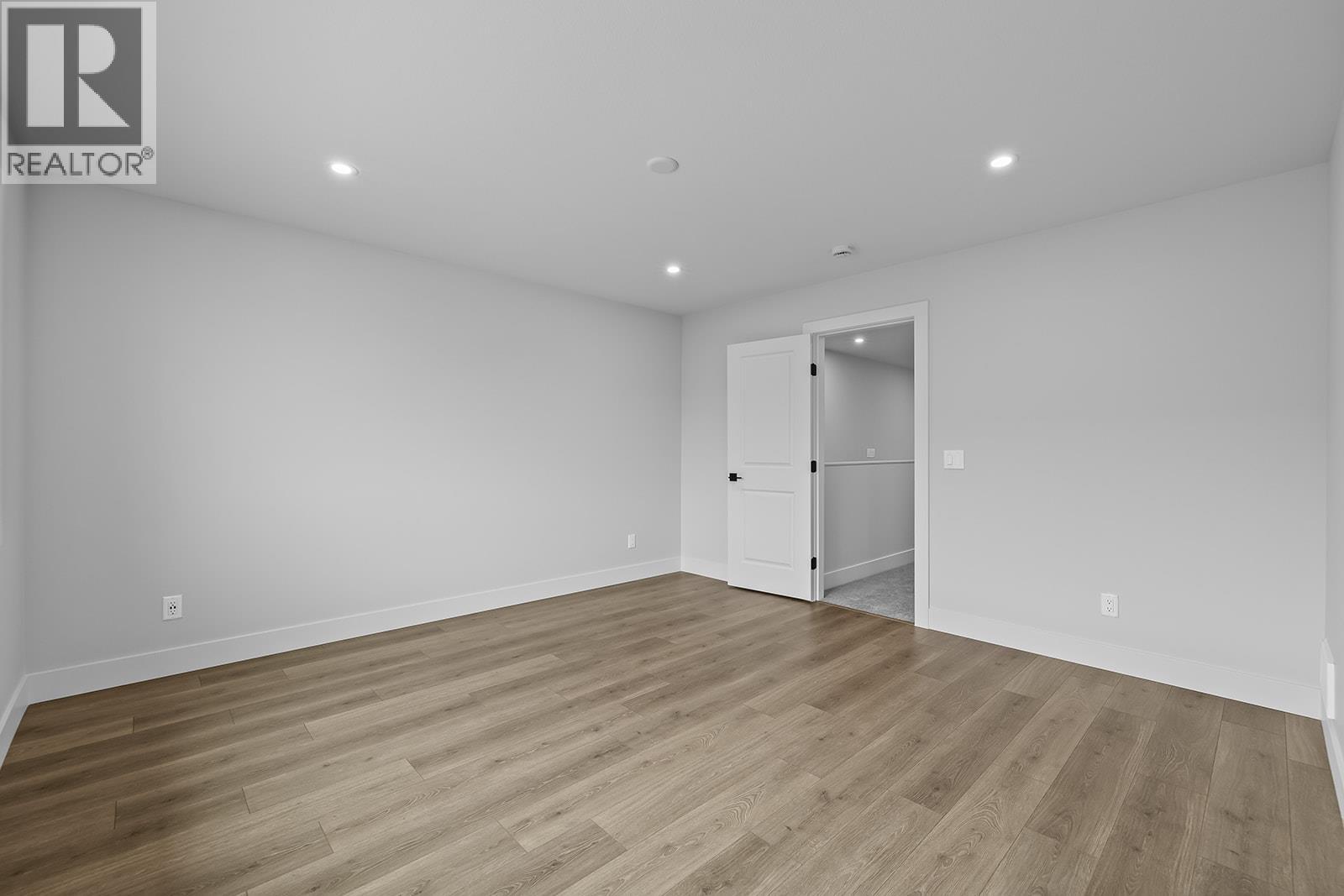 369 Arrowleaf Rise Property Photo 33