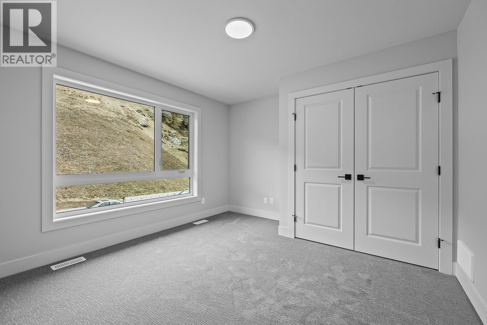 369 Arrowleaf Rise Property Photo 38