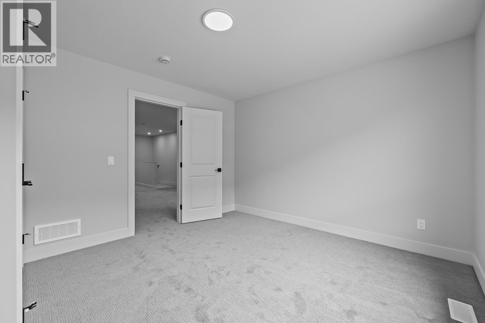 369 Arrowleaf Rise Property Photo 39