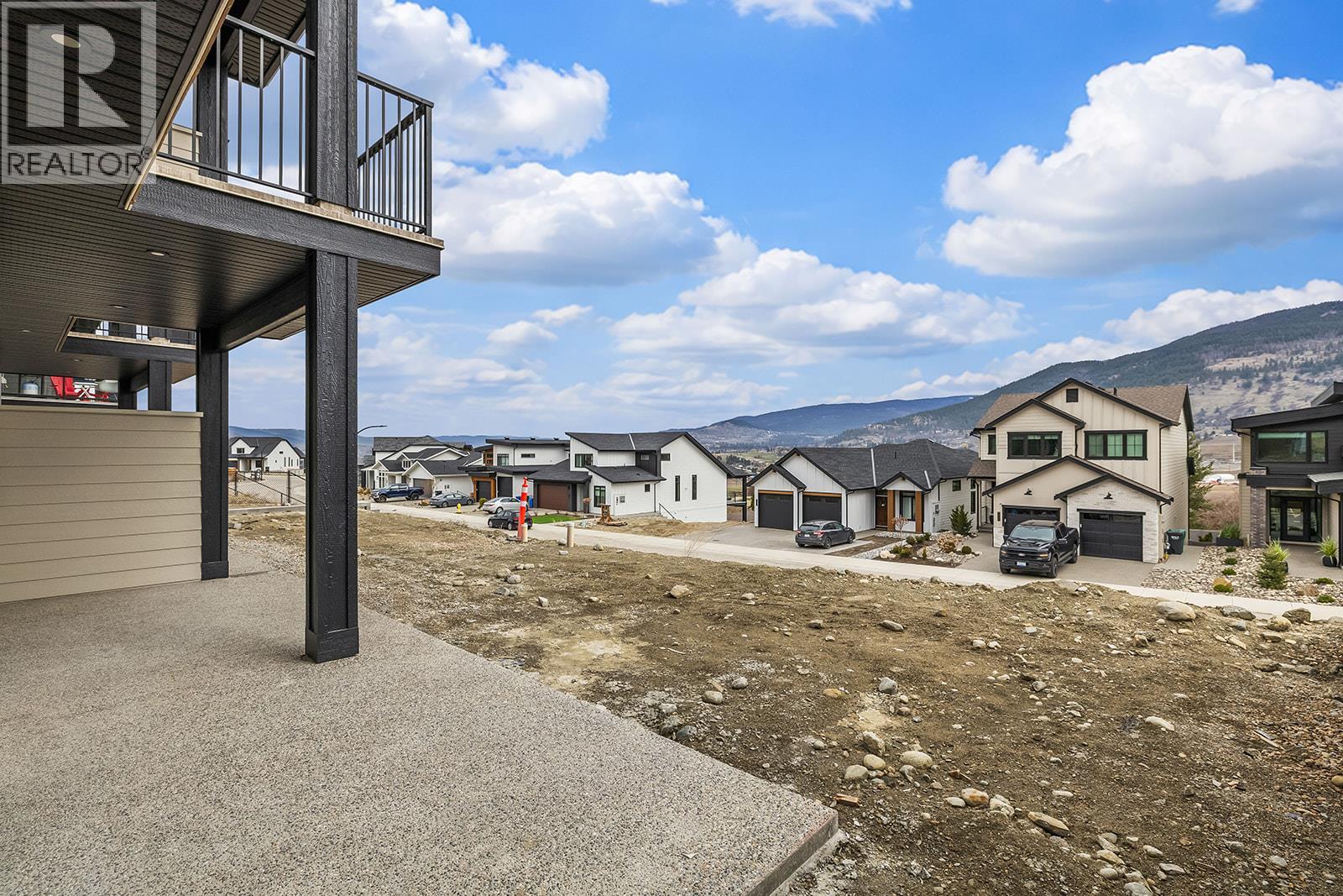 369 Arrowleaf Rise Property Photo 47