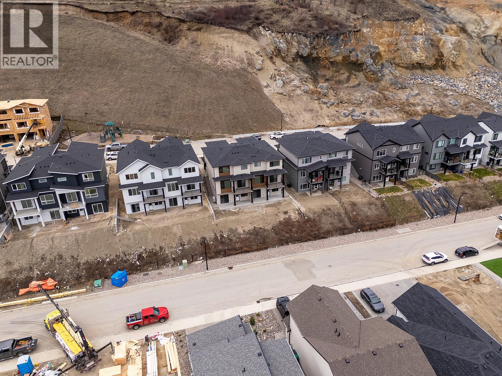 369 Arrowleaf Rise Property Photo 62