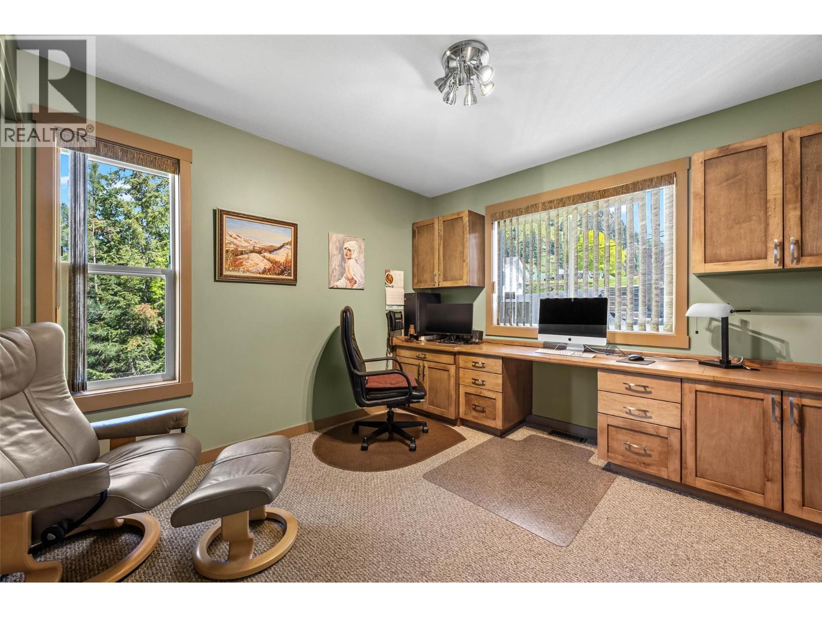 1170 Montgomery Place Property Photo 19