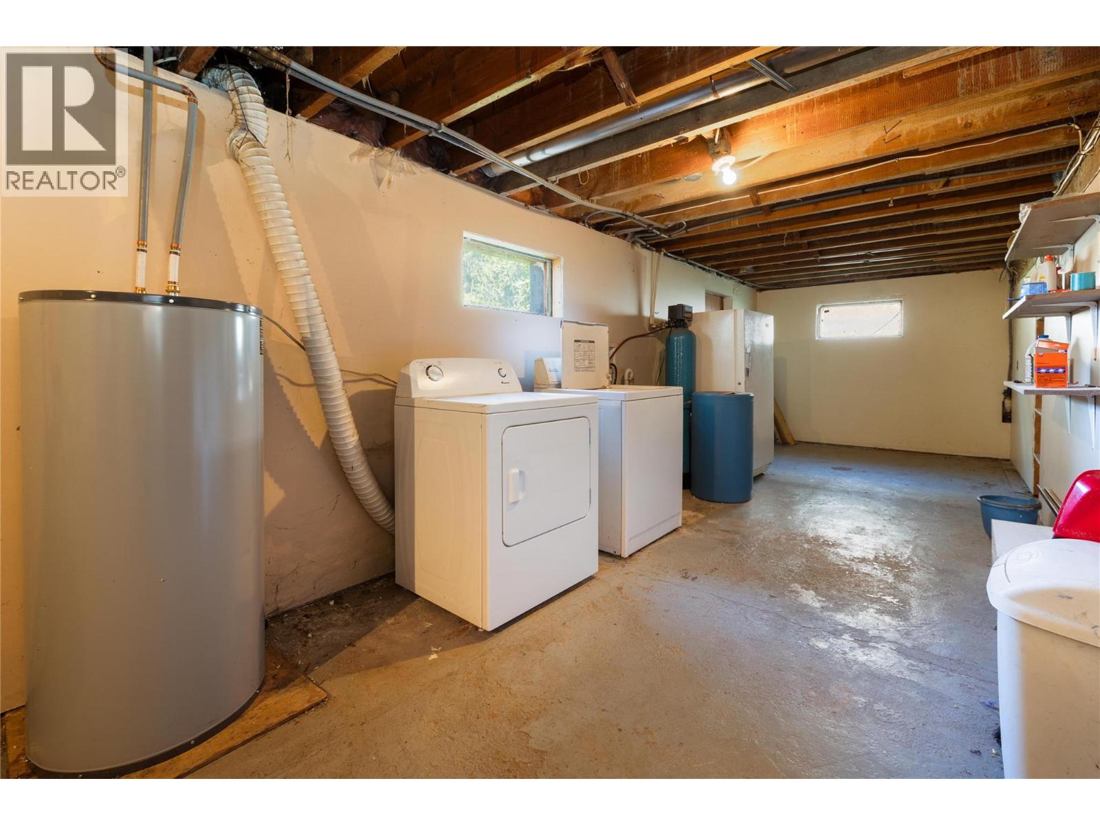 2169 Solsqua Road Property Photo 14