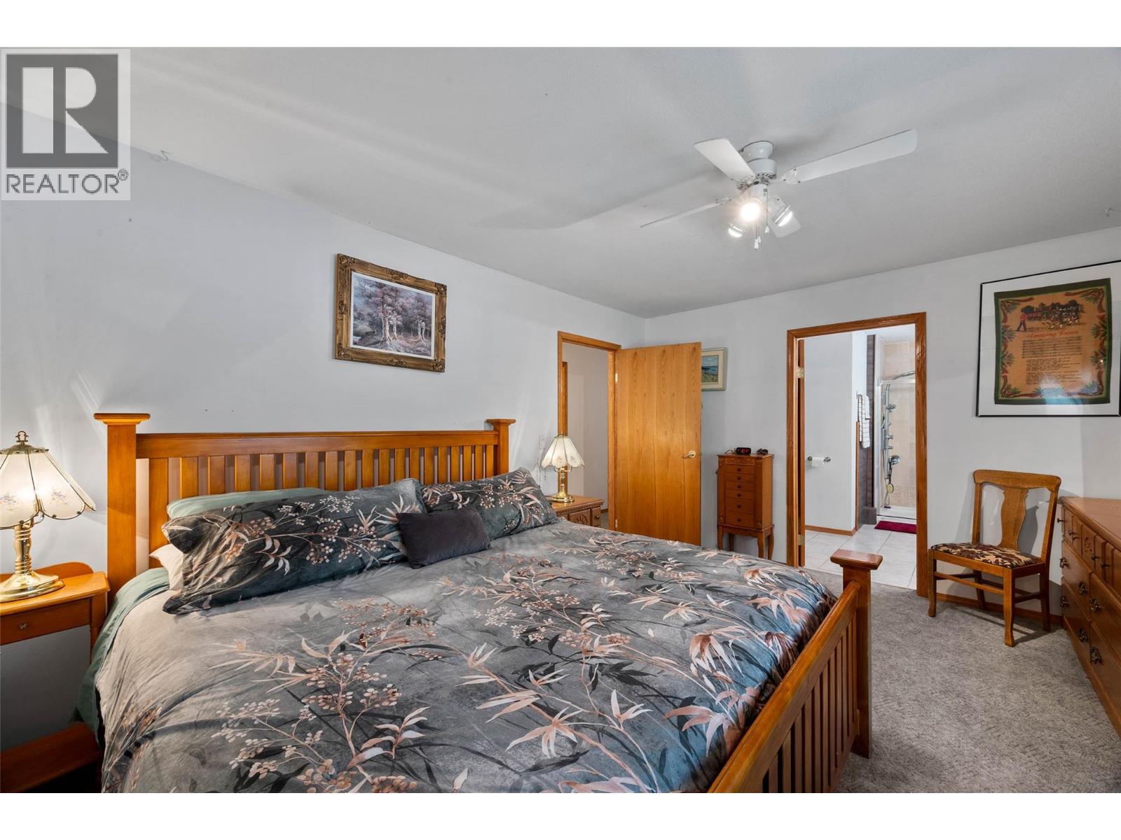 9792 Meadow Road Property Photo 6
