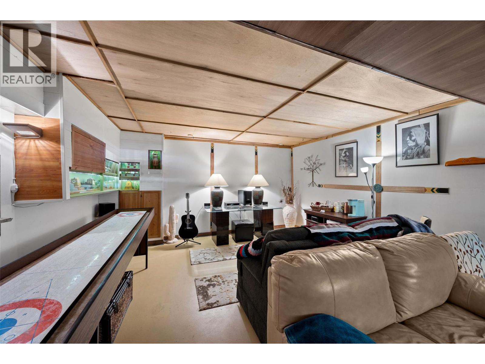 9792 Meadow Road Property Photo 25