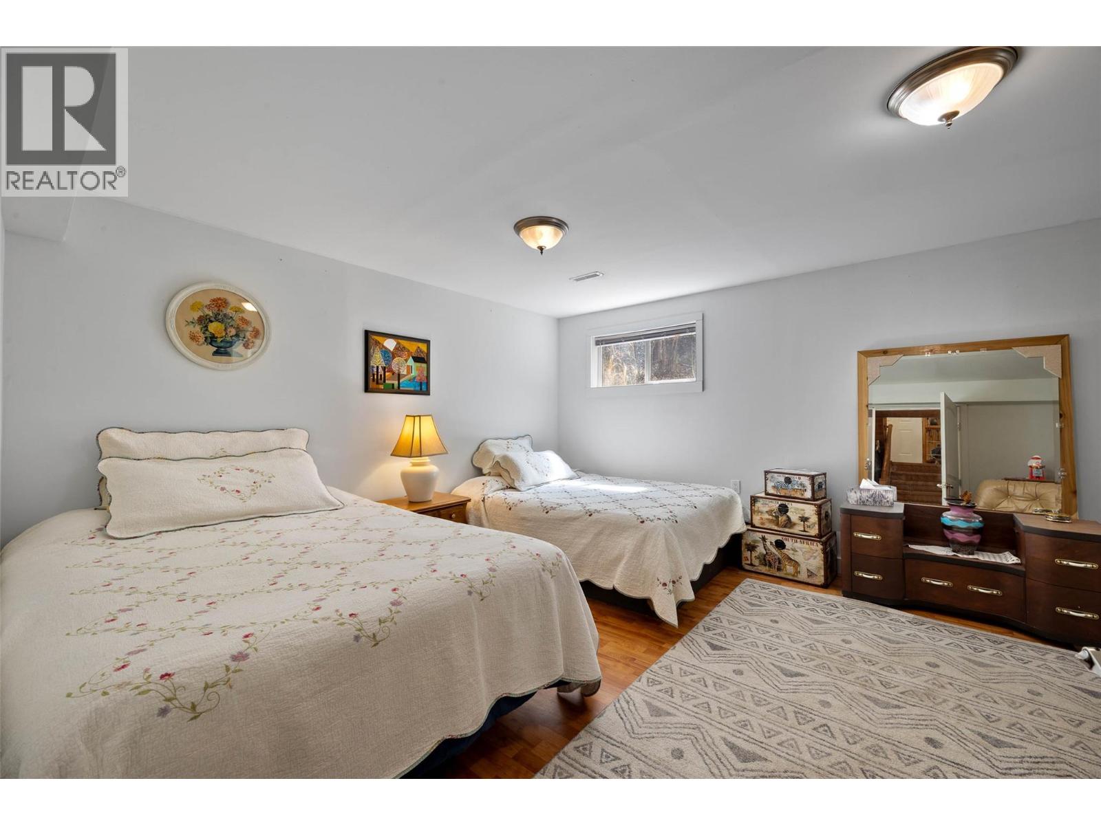 9792 Meadow Road Property Photo 27