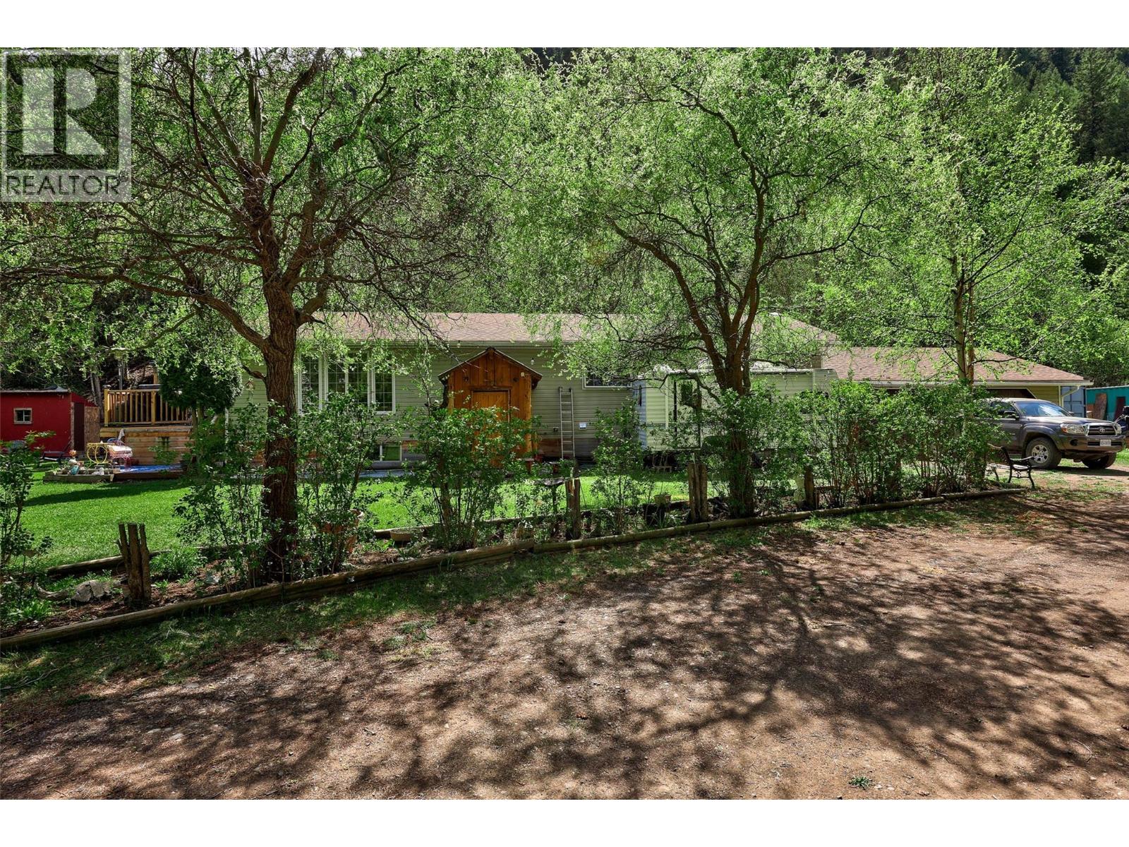 9792 Meadow Road Property Photo 33