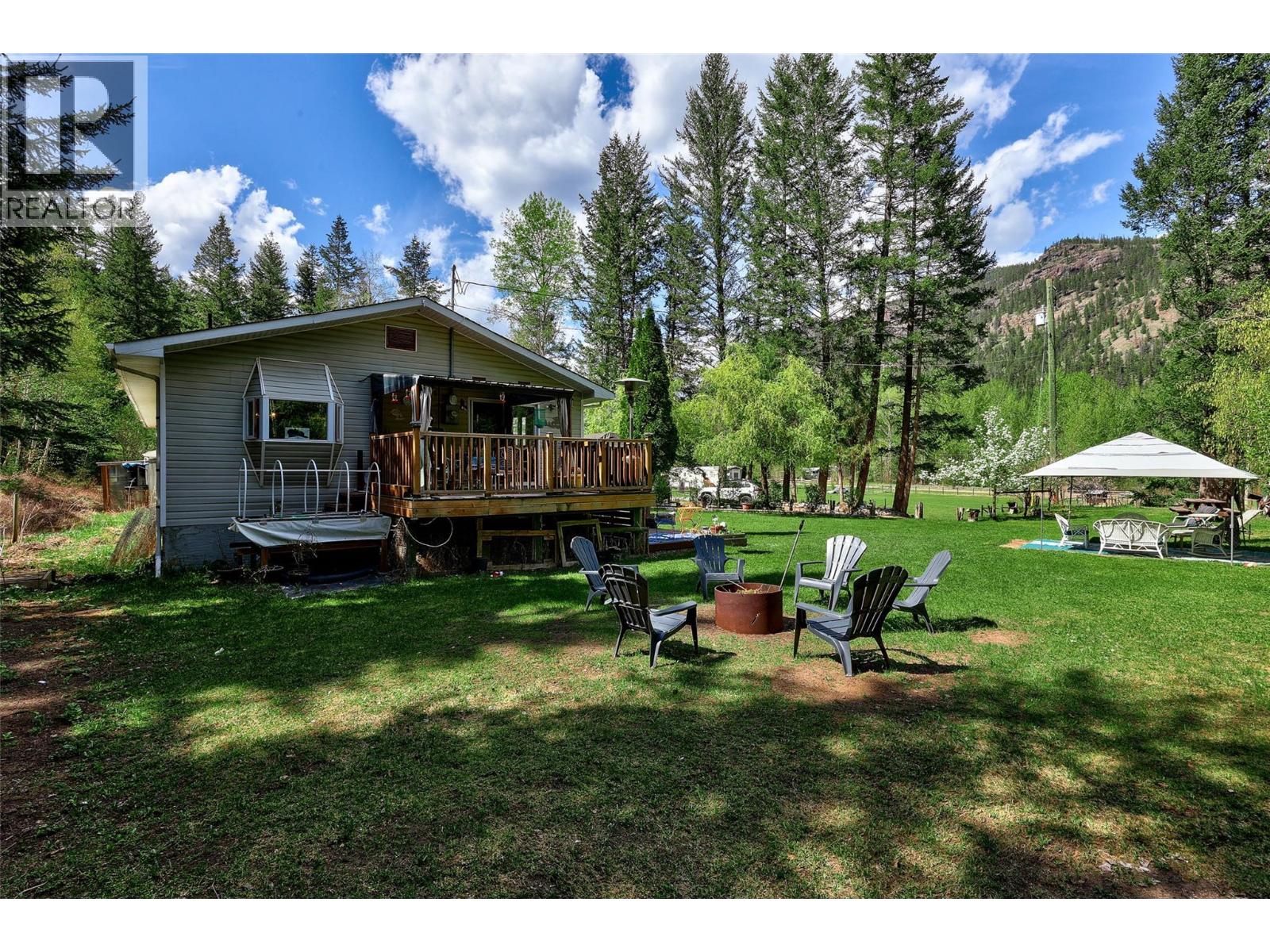 9792 Meadow Road Property Photo 34