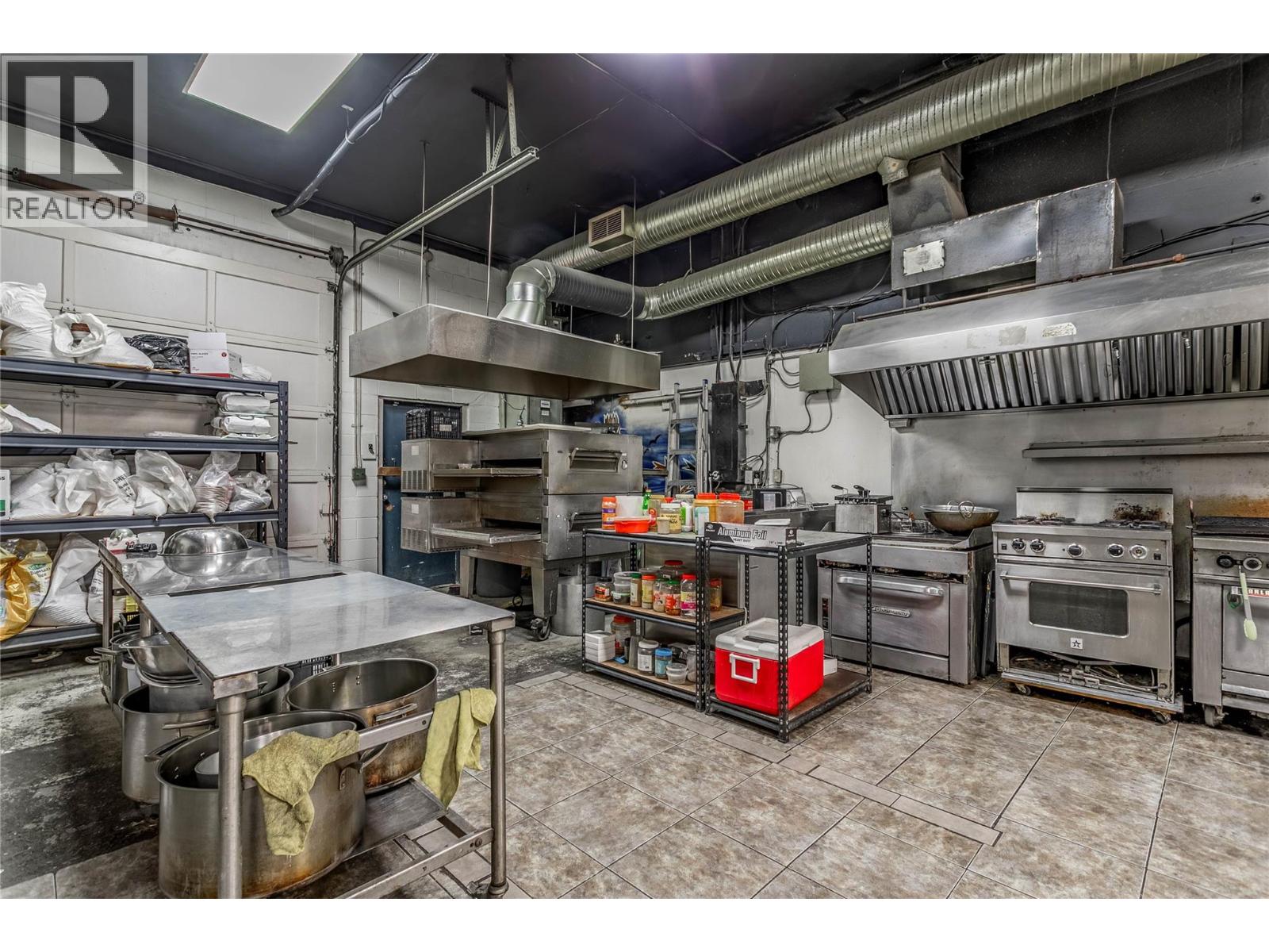 325 Gray Road Unit# C Property Photo 13