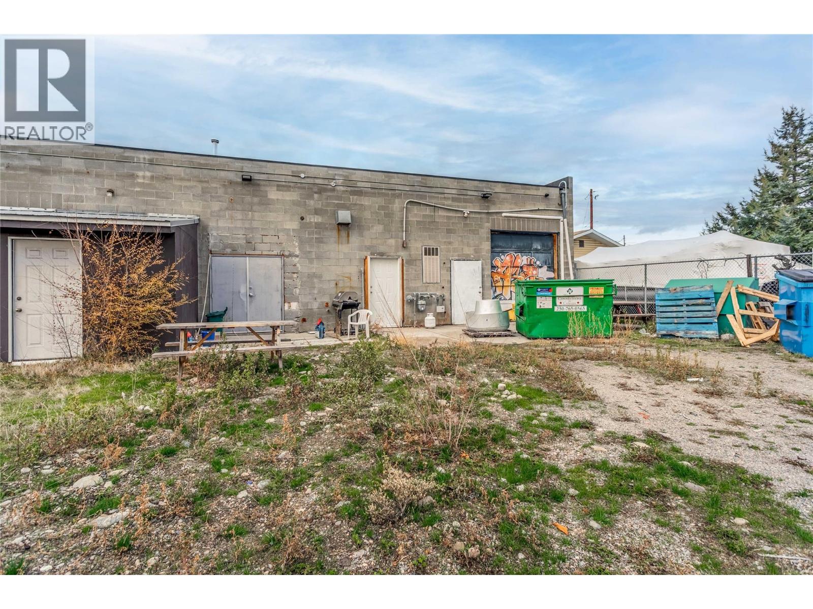 325 Gray Road Unit# C Property Photo 17