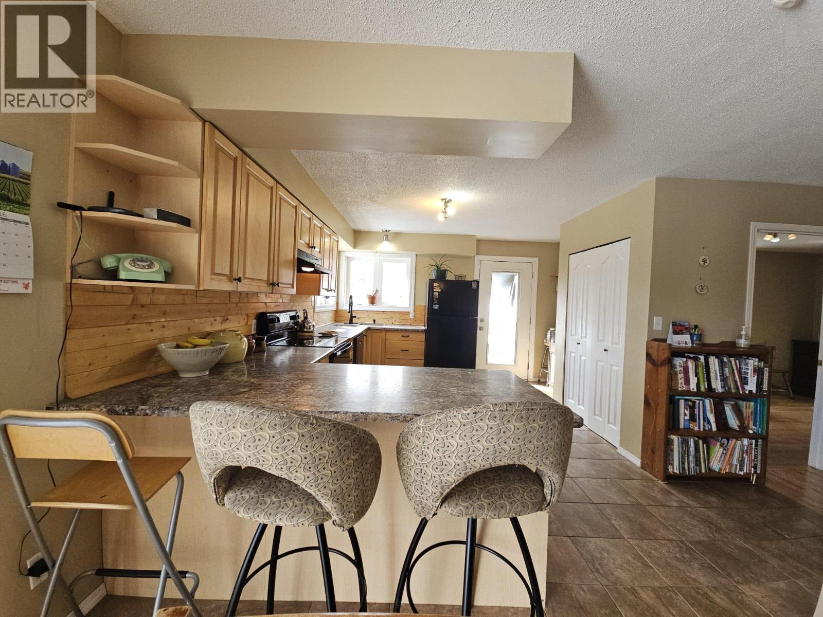 6128 Kurjata Road Property Photo 12