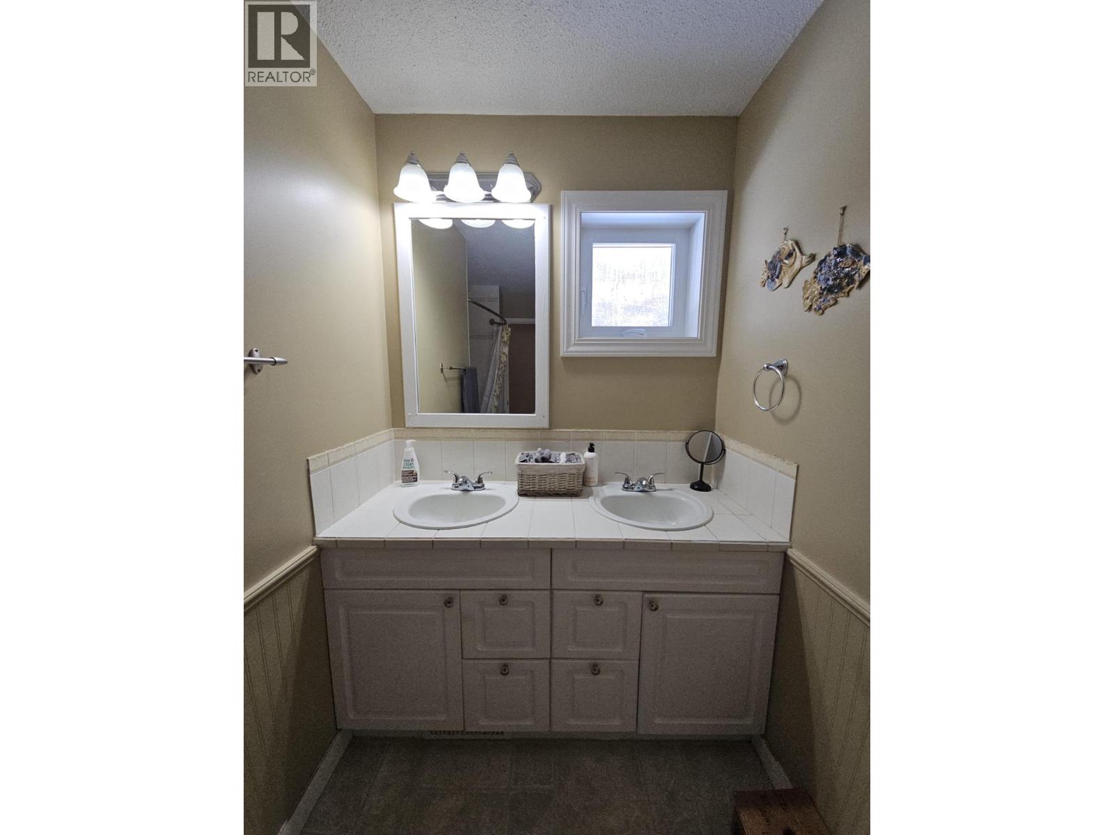 6128 Kurjata Road Property Photo 42