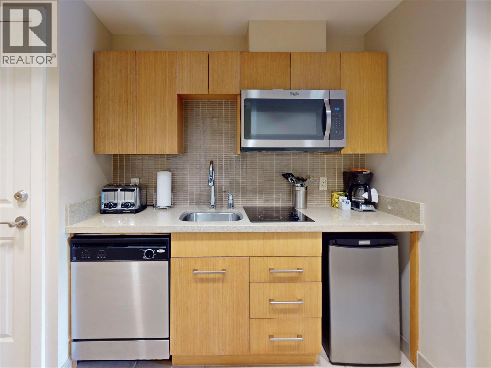 15 Park Place Unit# 309 Property Photo 6