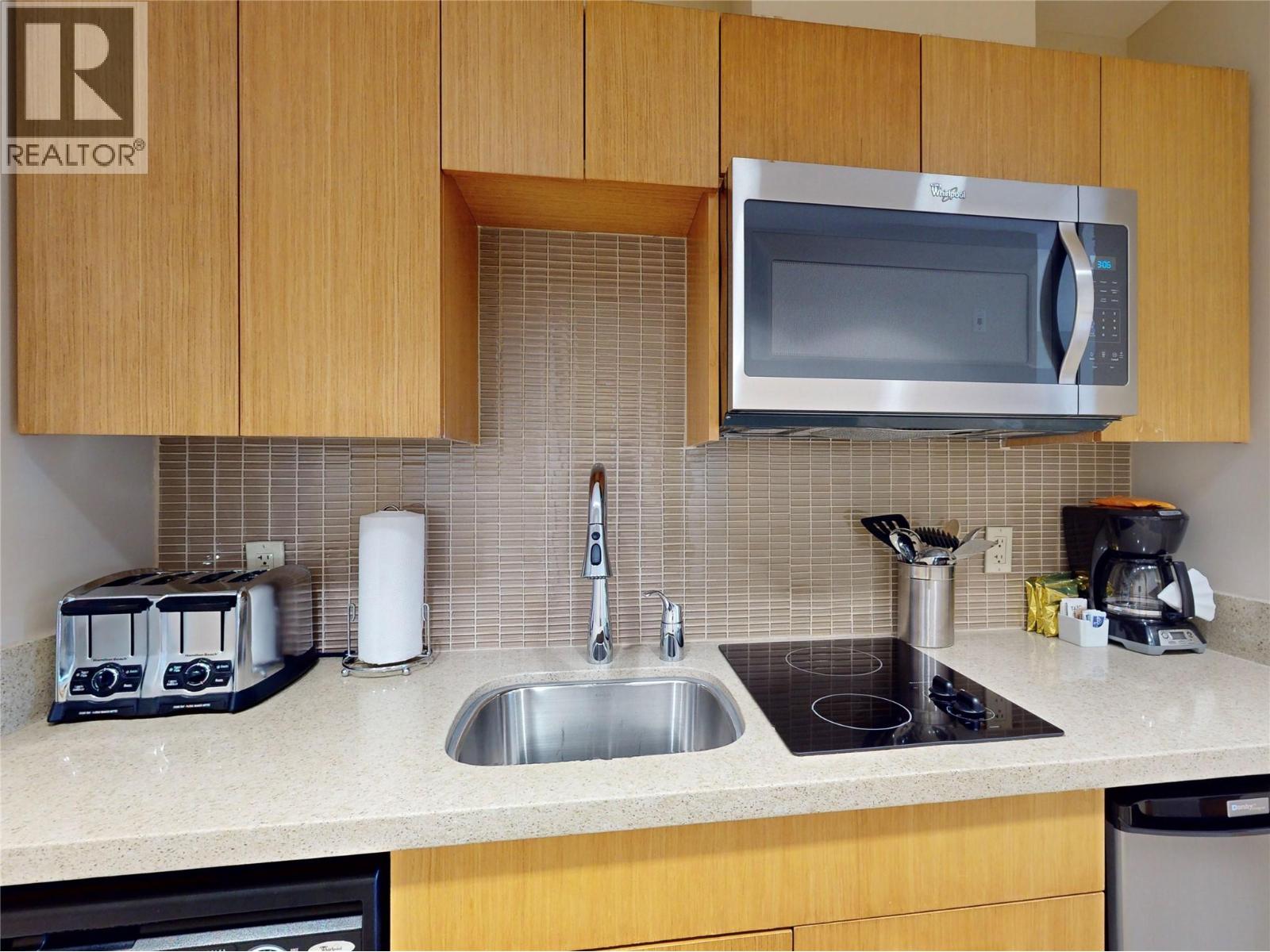 15 Park Place Unit# 309 Property Photo 7