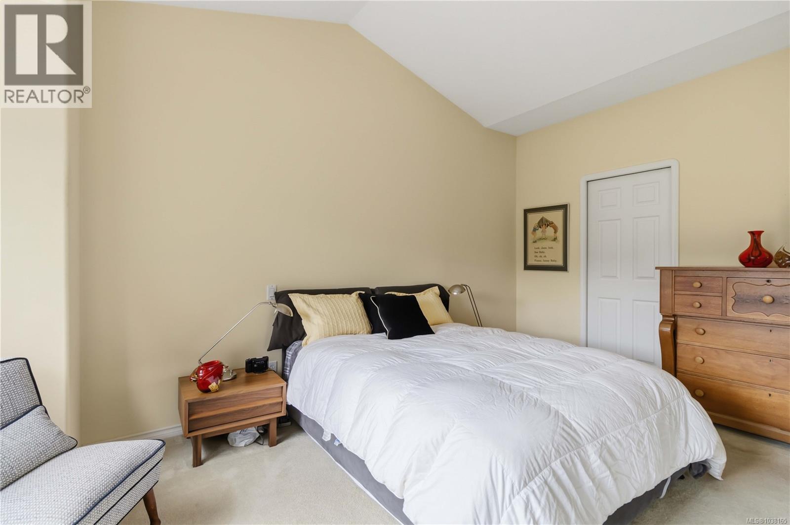 1056 Holly Park Rd Property Photo 26