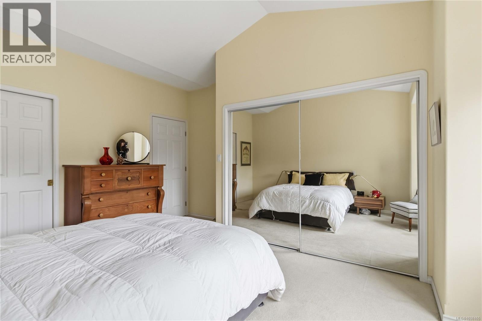 1056 Holly Park Rd Property Photo 27