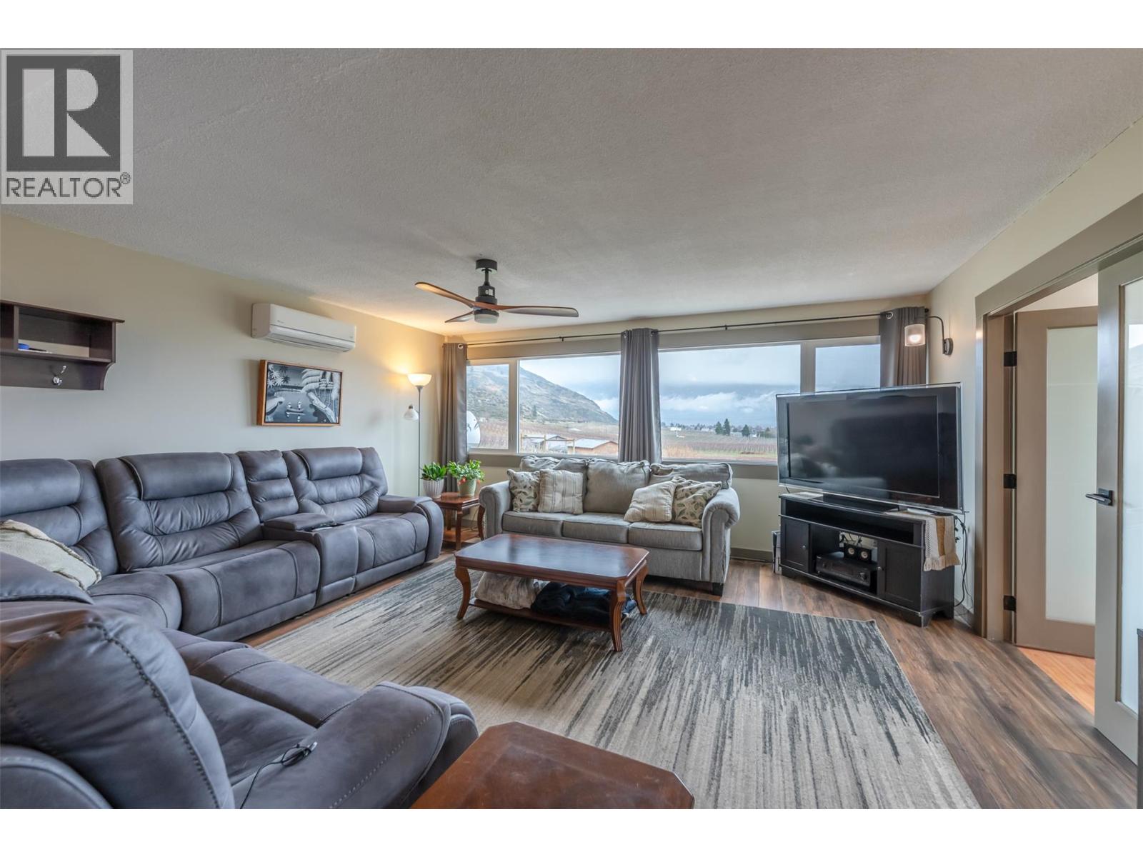1418 Fairview Road Property Photo 16