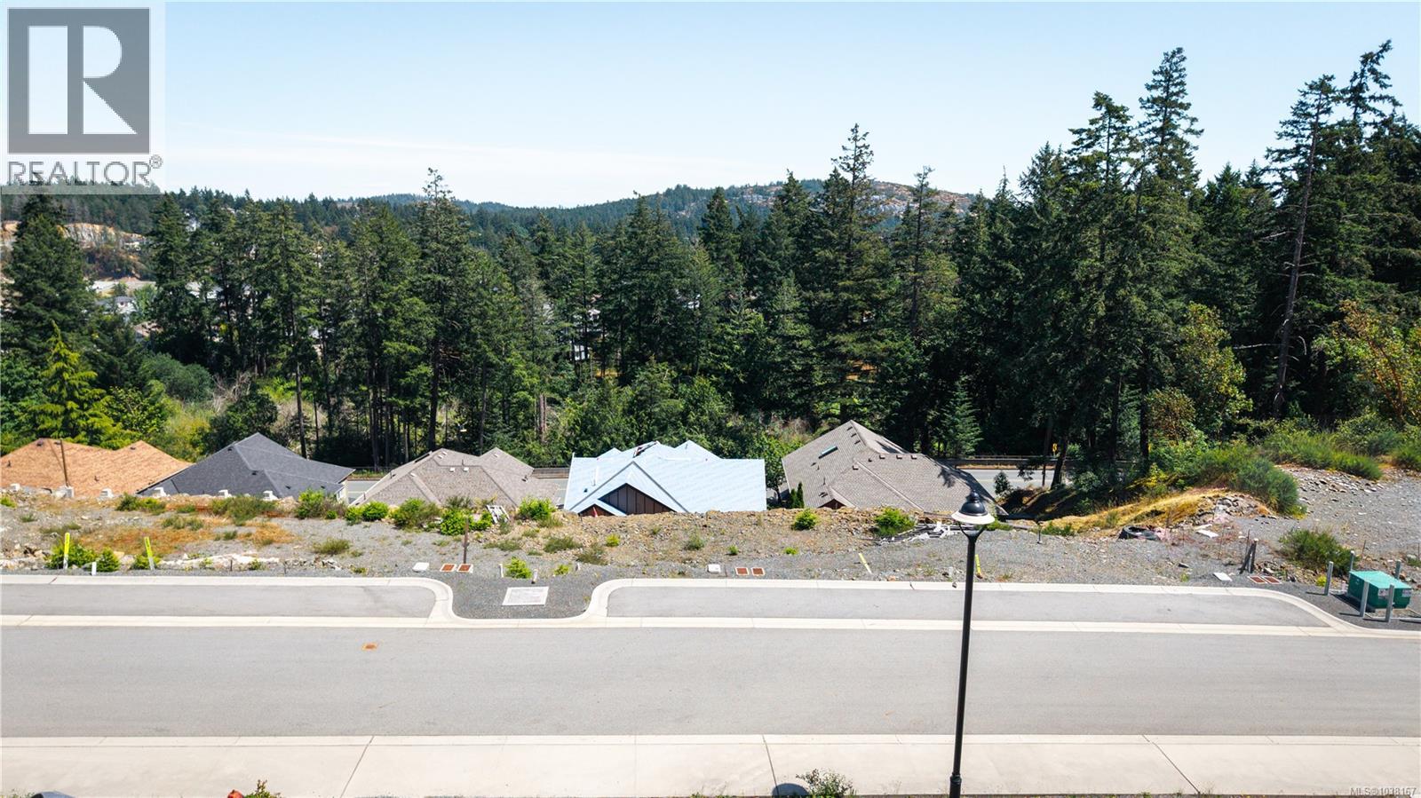 2246 Archer Gate Property Photo 5