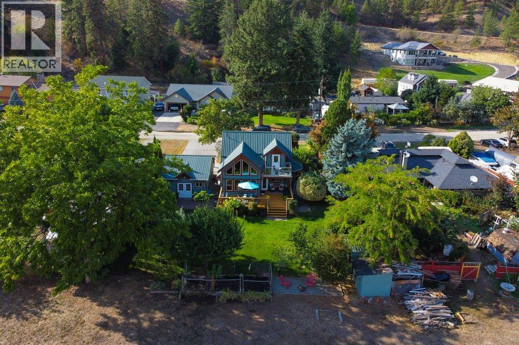 7331 Fintry Delta Road Property Photo 2