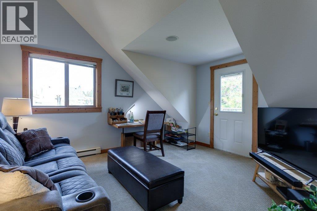 7331 Fintry Delta Road Property Photo 36