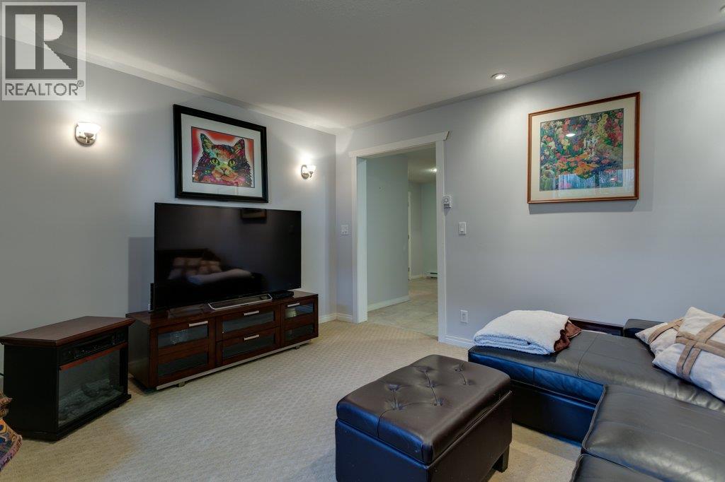 7331 Fintry Delta Road Property Photo 48