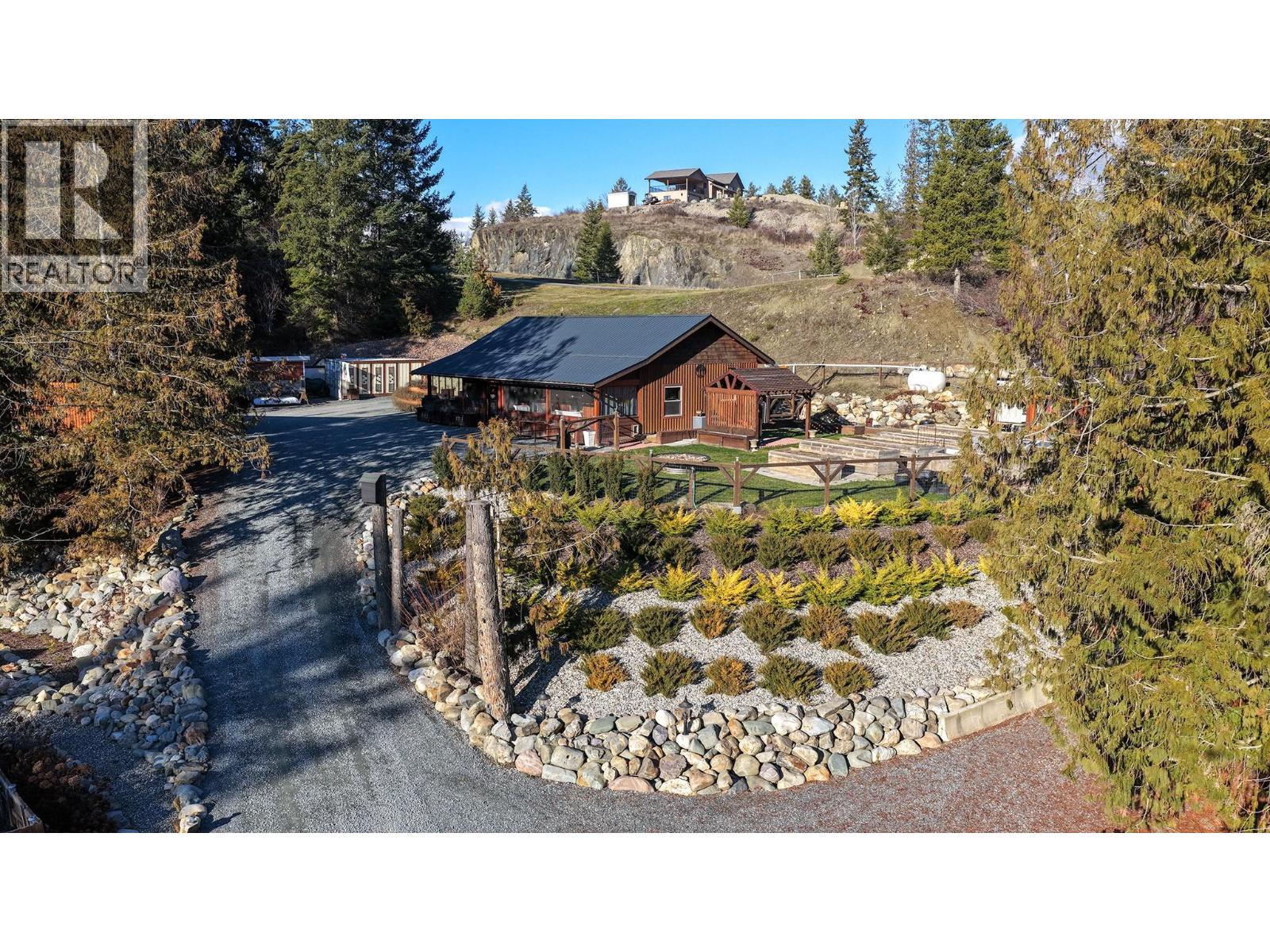 1627 Hood Road Property Photo 1