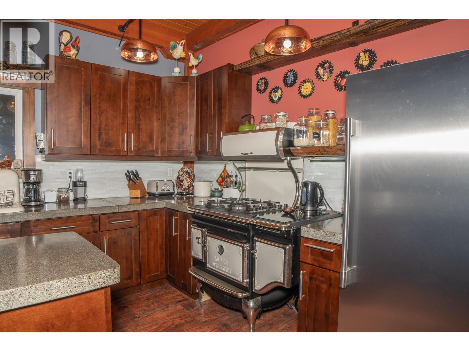 1627 Hood Road Property Photo 15