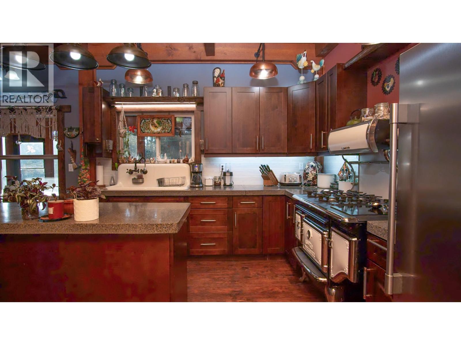 1627 Hood Road Property Photo 16