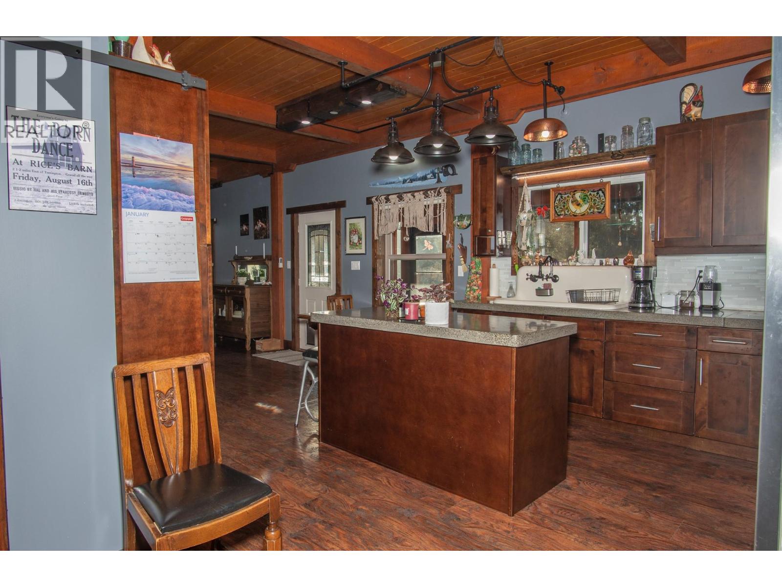 1627 Hood Road Property Photo 18