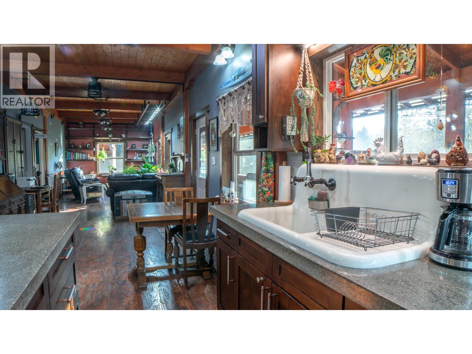 1627 Hood Road Property Photo 19