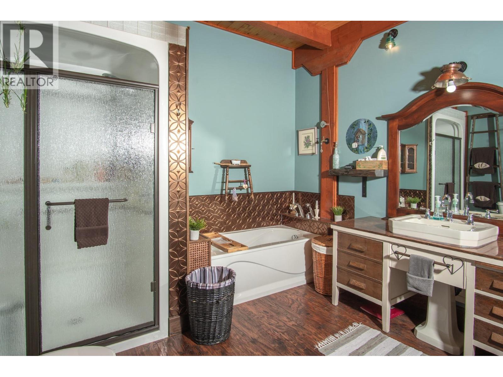 1627 Hood Road Property Photo 25