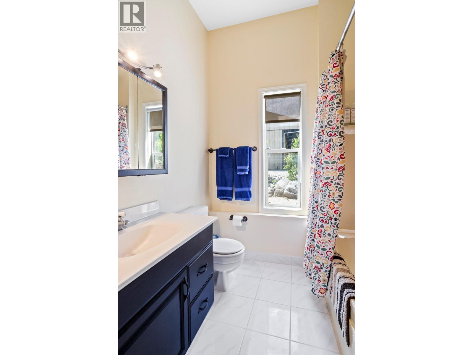 2110 30th Street Property Photo 20