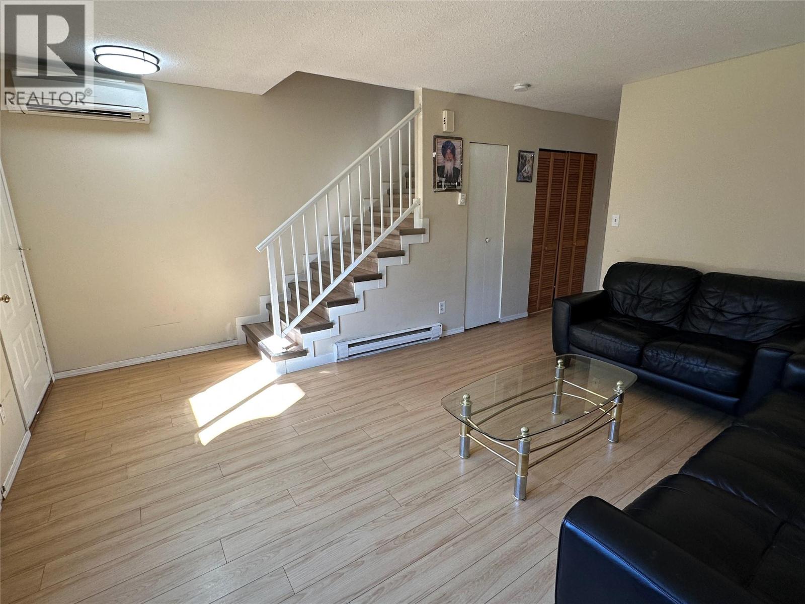 6370 Park Drive Unit# 11 Property Photo 3