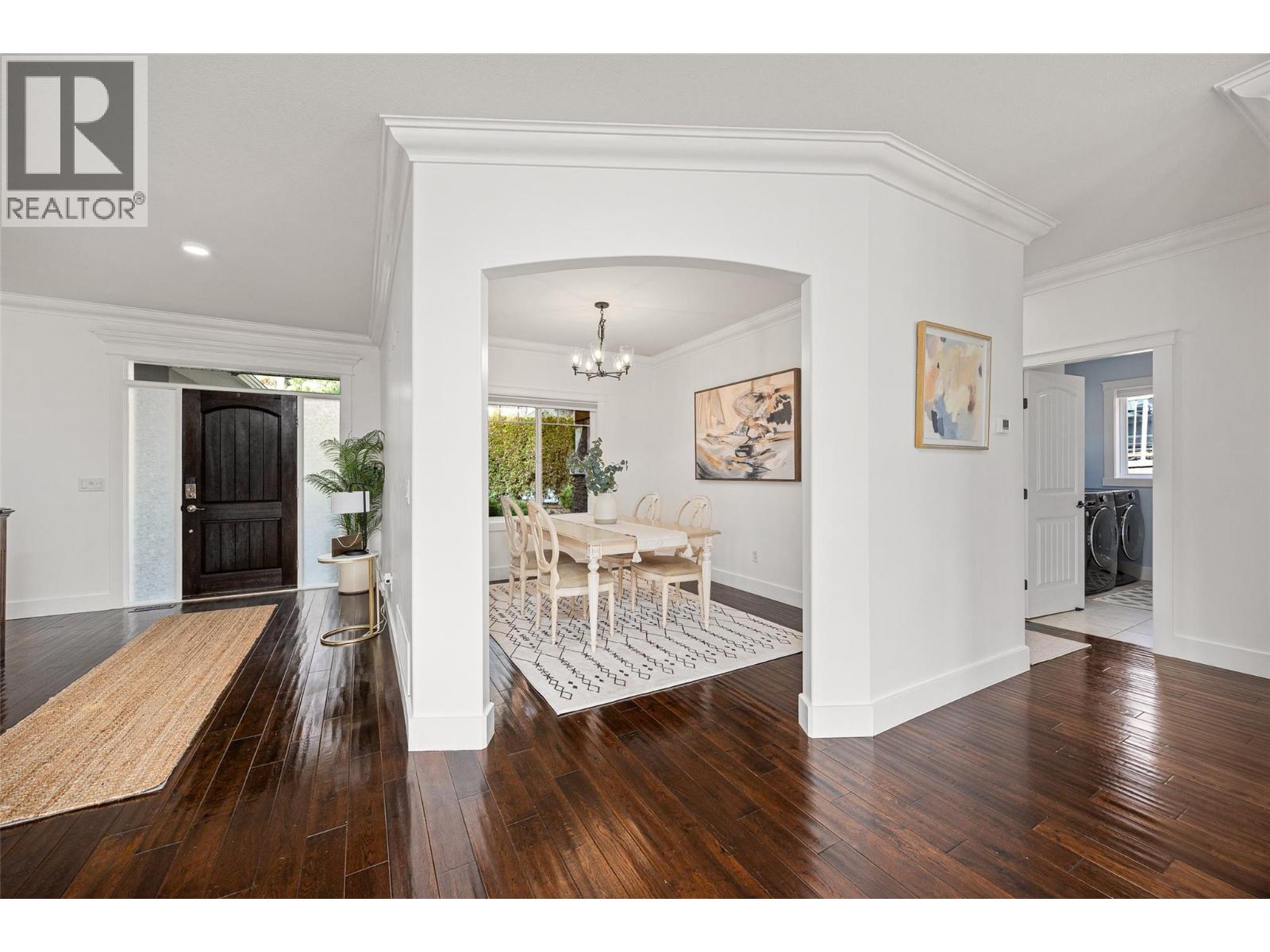 2584 Lucinde Road Property Photo 31