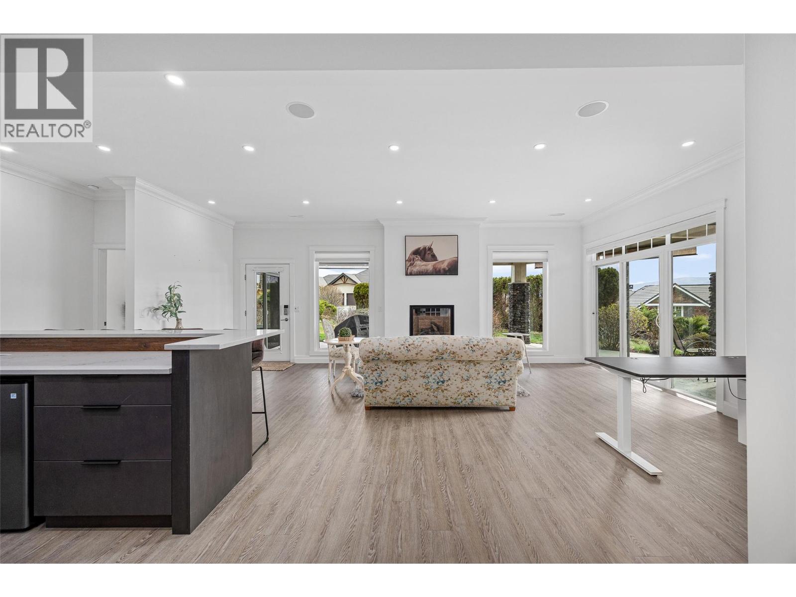 2584 Lucinde Road Property Photo 42