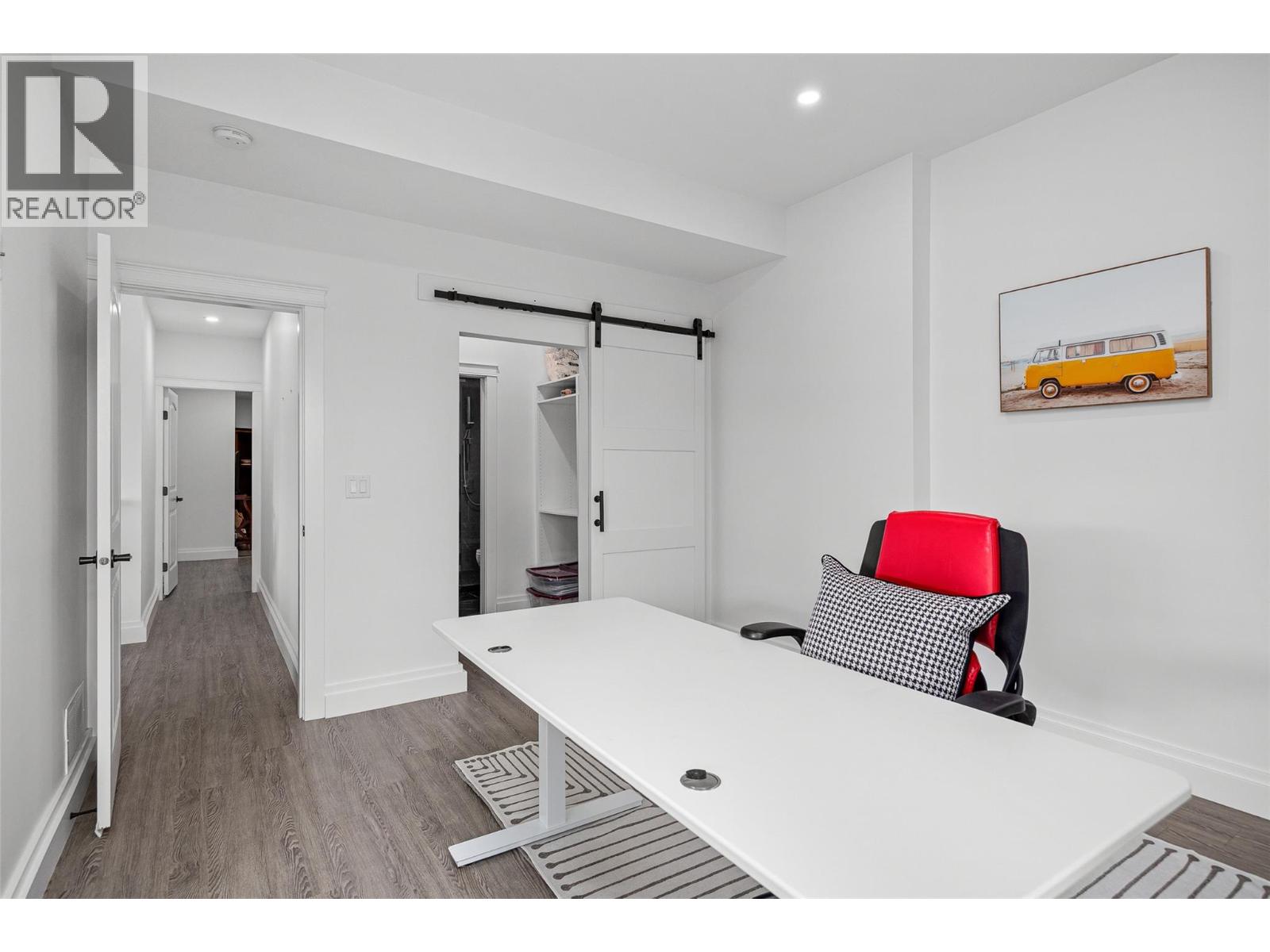 2584 Lucinde Road Property Photo 48